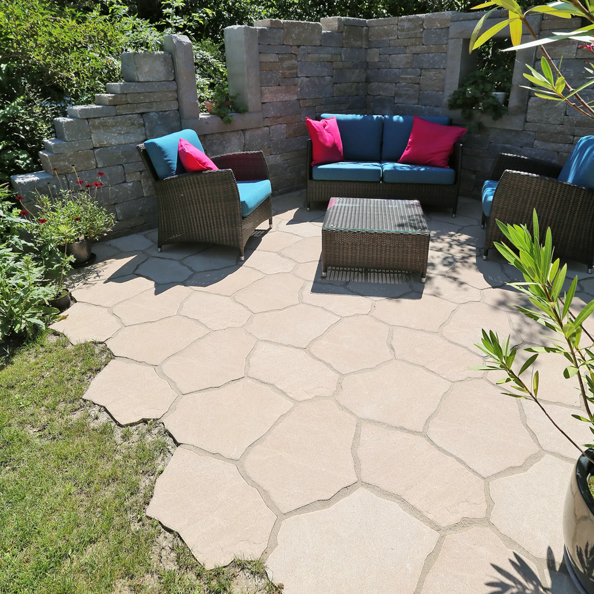 HACIENDA<sup>®</sup> CAMINOS polygonales Plattensystem