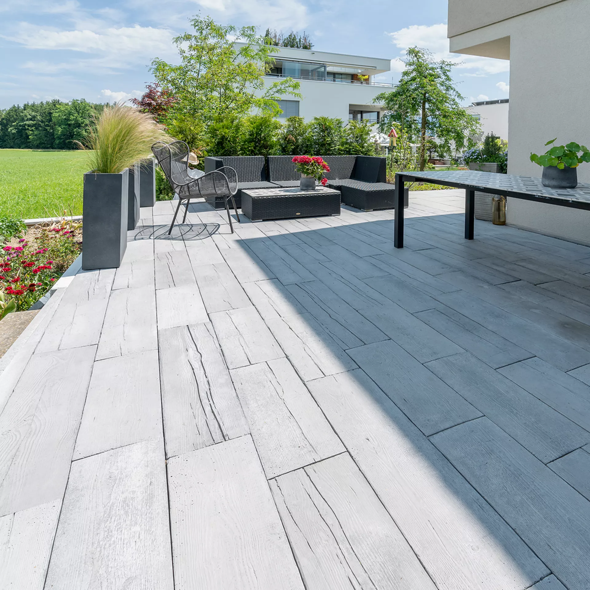 LENIA Gartenplatten mit Holzstruktur