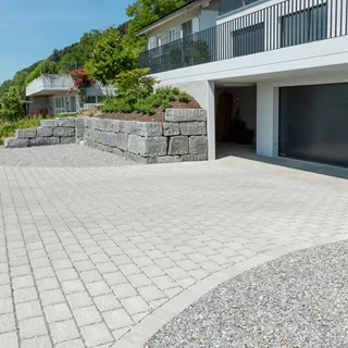 TEGULA<sup>®</sup> SPLITT Ökosteine Kanten gebrochen