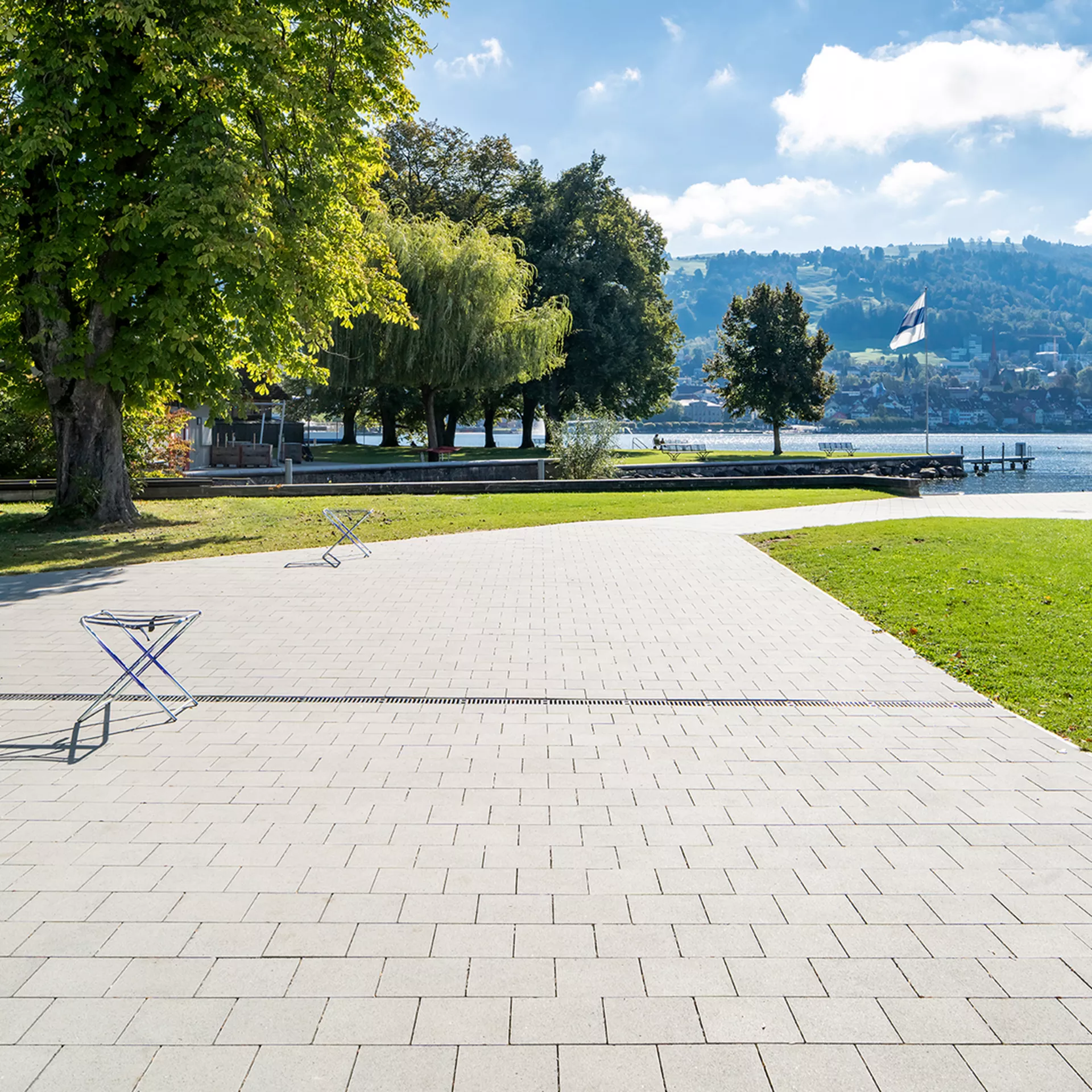 CARENA<sup>®</sup> Pflastersteine vollkantig glatt