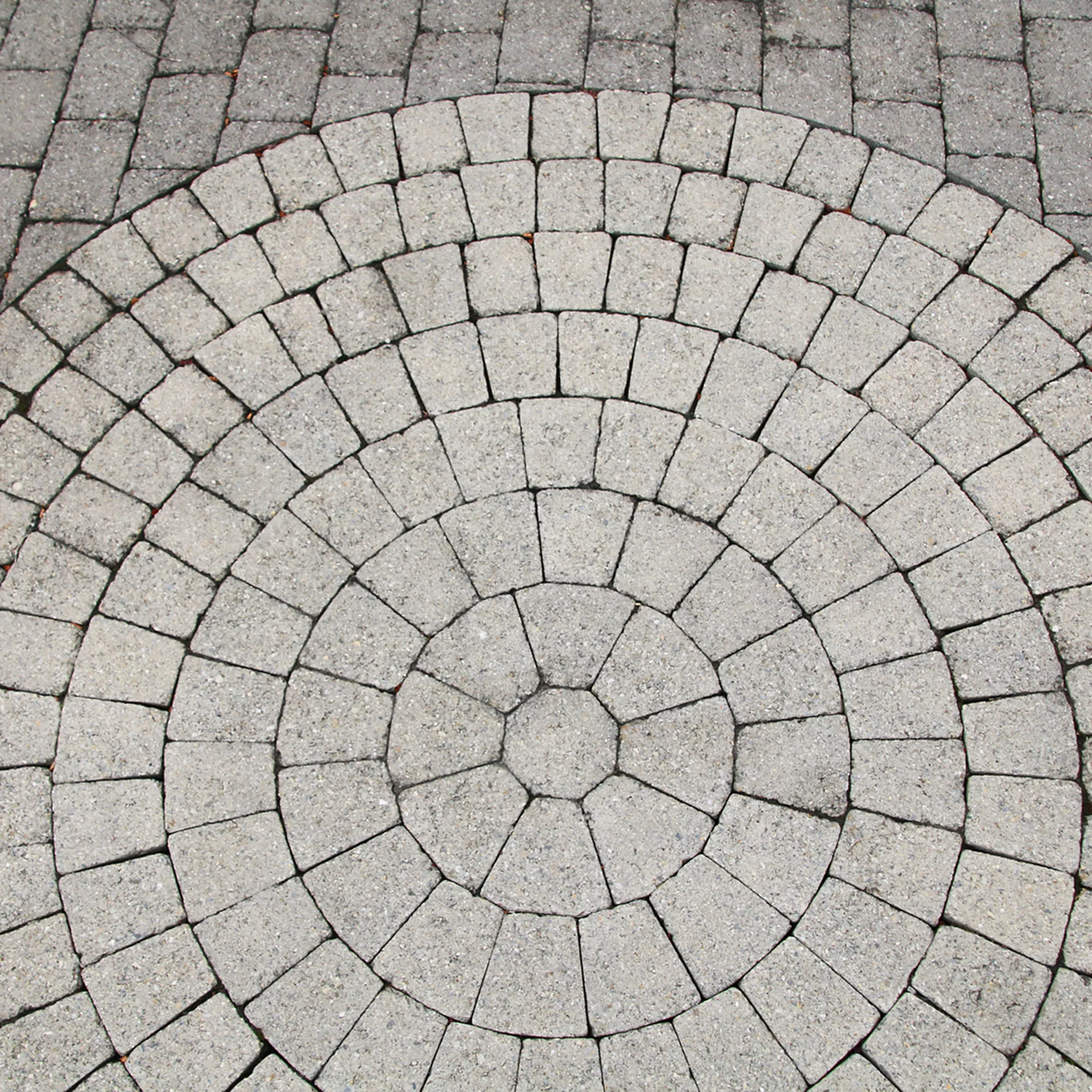 TEGULA<sup>®</sup> Kreissteine Kanten gebrochen