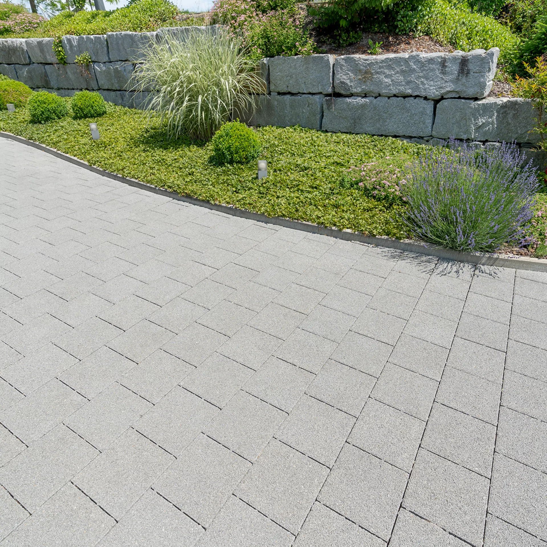 CARENA<sup>®</sup> Sickersteine fino gefast