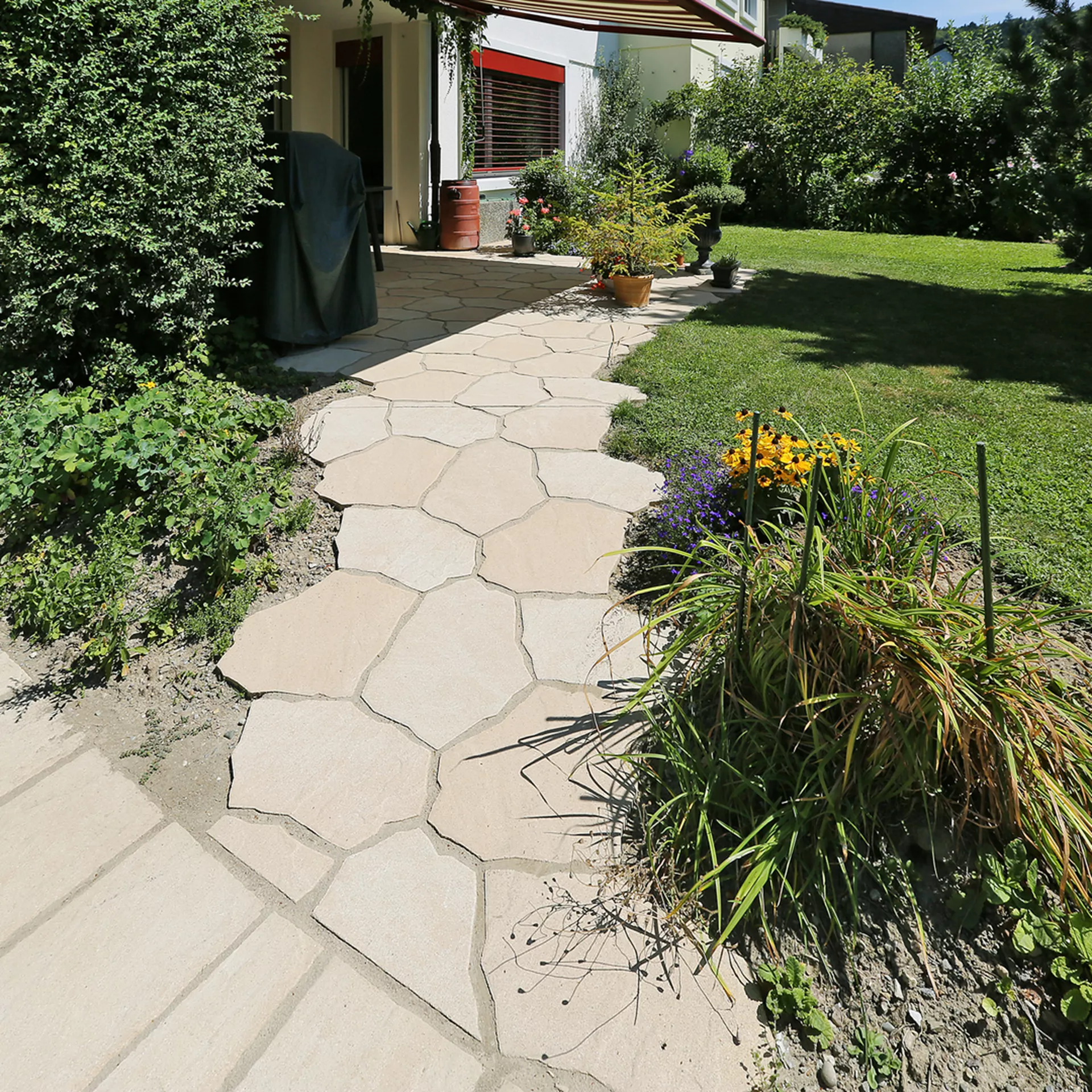 HACIENDA<sup>®</sup> CAMINOS polygonales Plattensystem