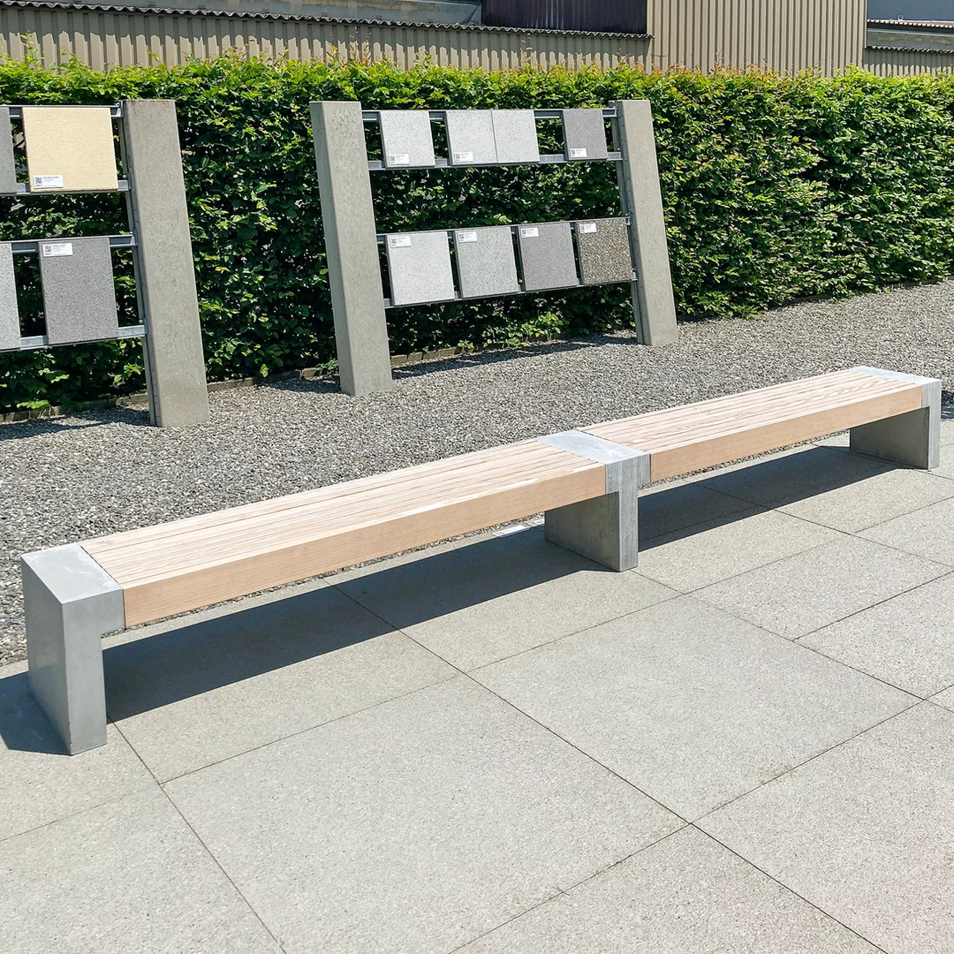 INTERMEZZO<sup>®</sup> Tisch und Bank Corner