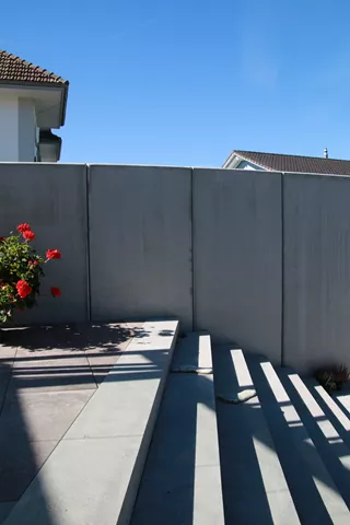 Él. en équerre GRANDE 100/195/297 cm, W20 avec emboît., armé, chanfr., lisse, gris