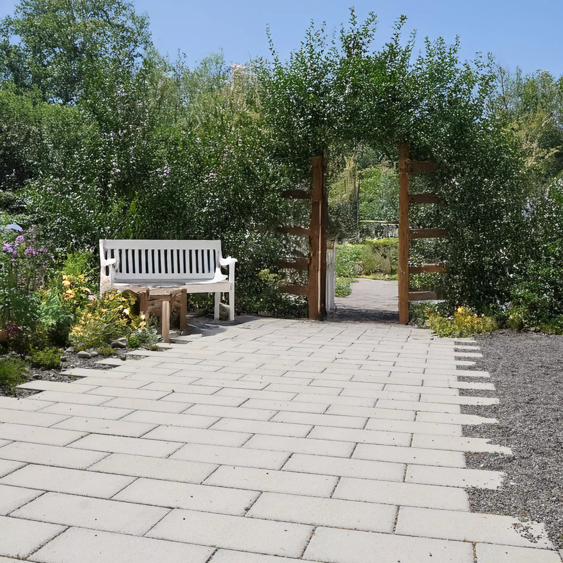 Dalles de jardin FINALGO vacuum chanfreinées