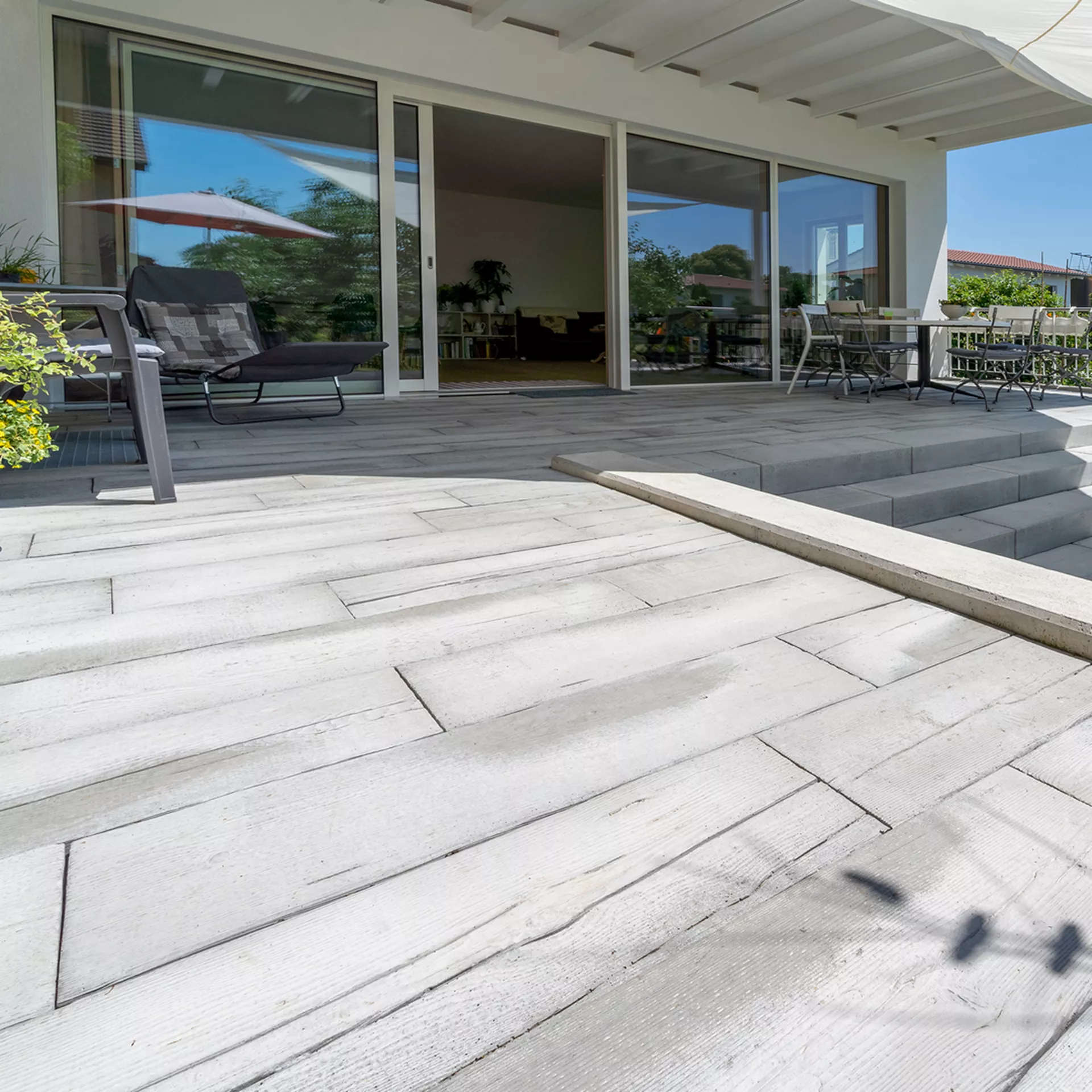 LENIA Gartenplatten mit Holzstruktur