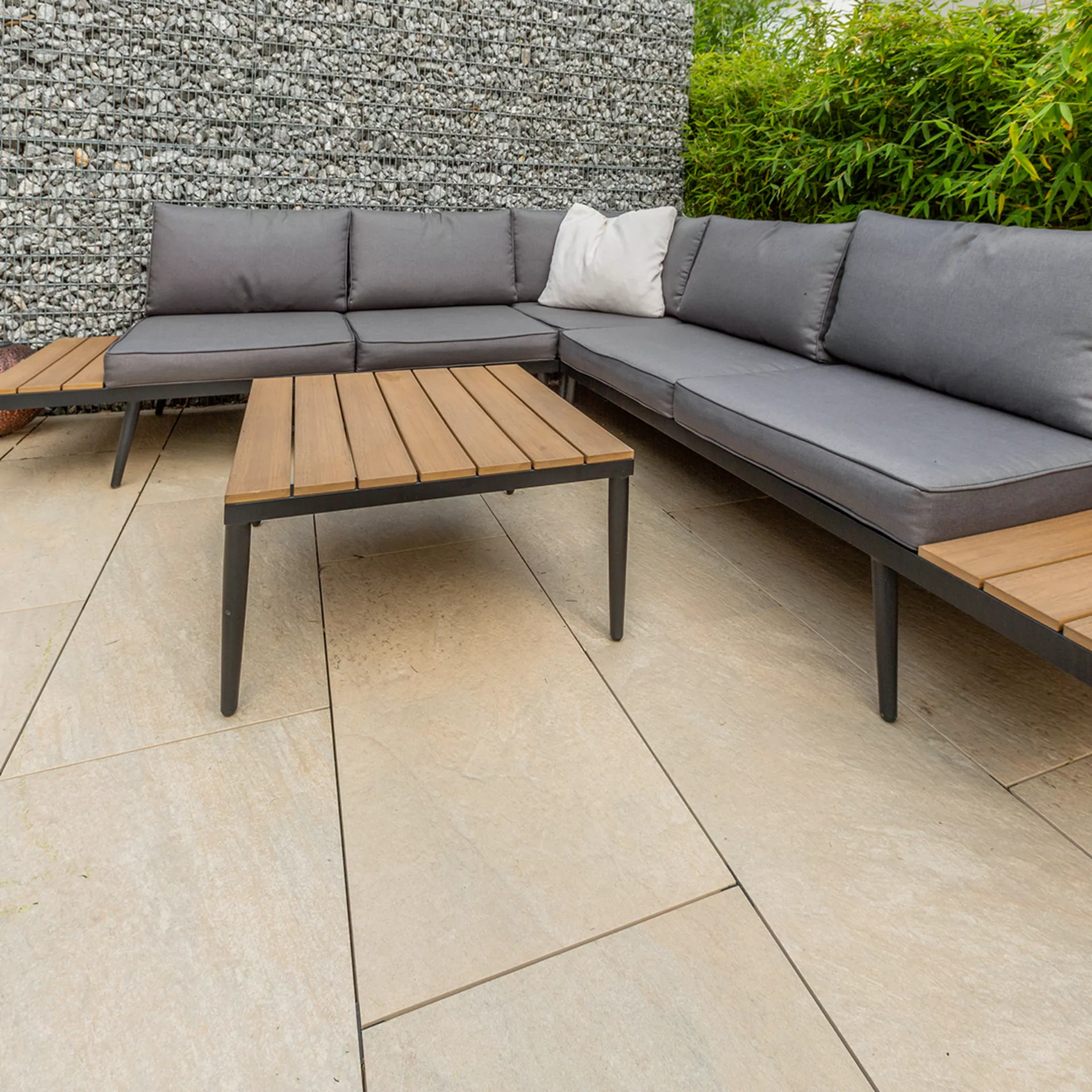 Feinsteinzeug Gehwegplatten PIETRA