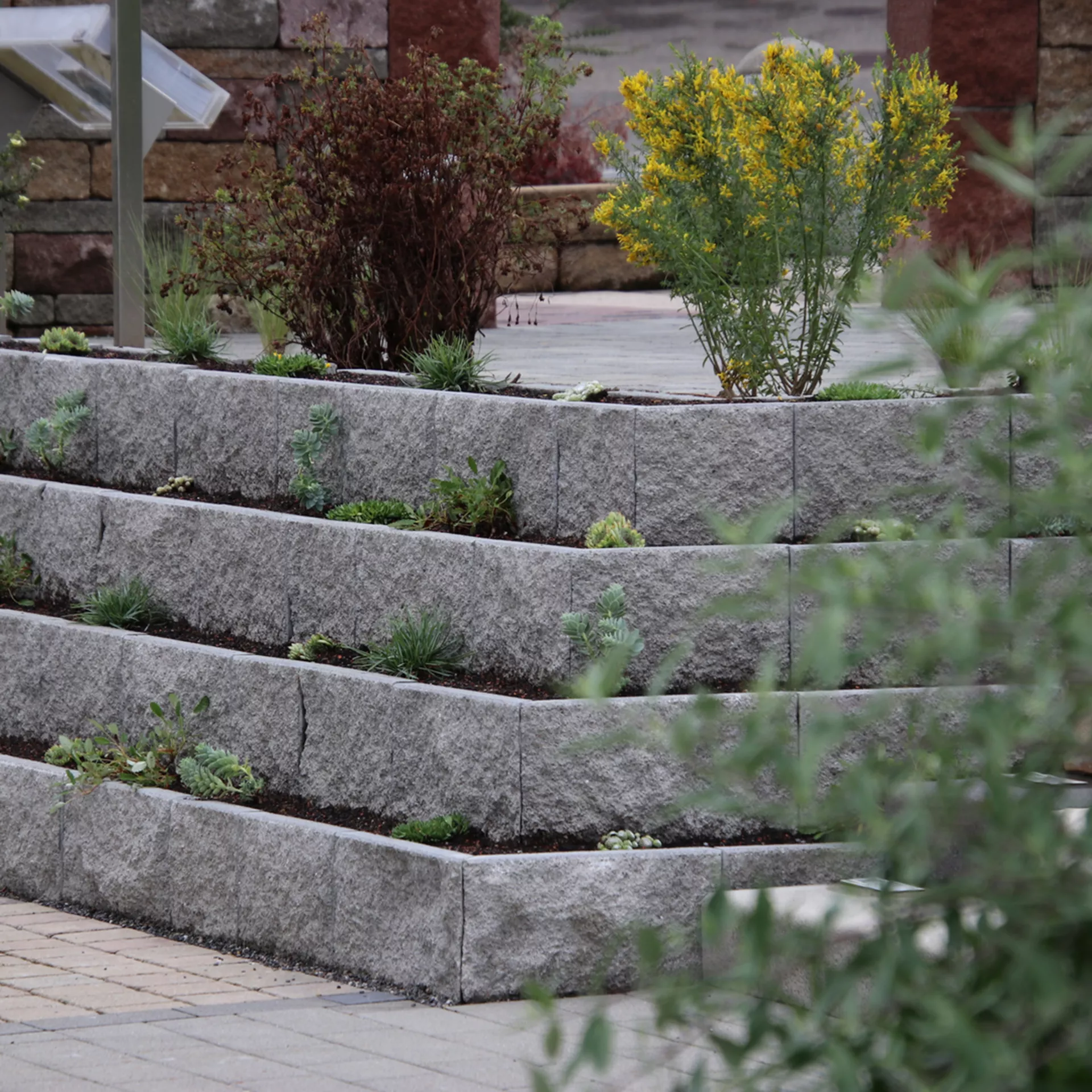 SANTURO<sup>®</sup> Böschungssteine