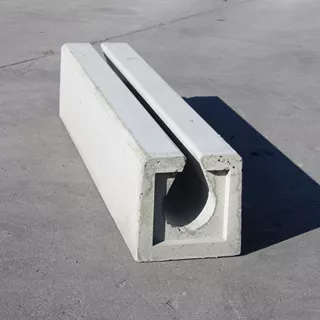Querrinnen ohne Schutzwinkel