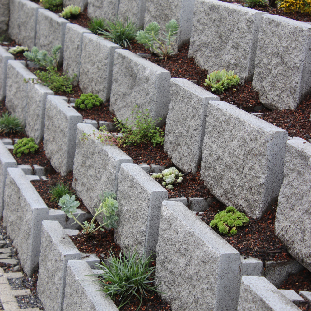 SANTURO® Böschungssteine