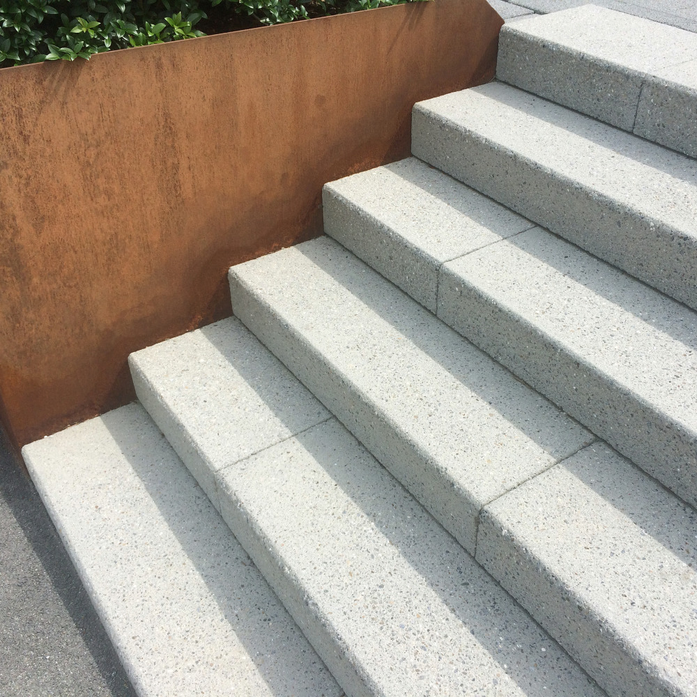 PARCO ®  Blockstufen gefast gestrahlt